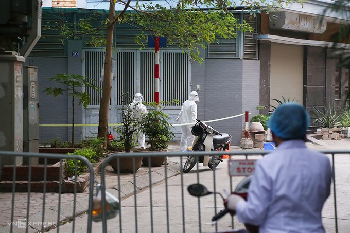 Khu vực Phòng công chứng số 3 bị phong tỏa ngày 2/2. Ảnh: Phạm Dự.