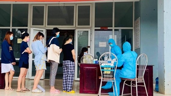 Cách ly 3 tài xế ở Quảng Trị tiếp xúc với ca nhiễm Covid-19 tại Lào