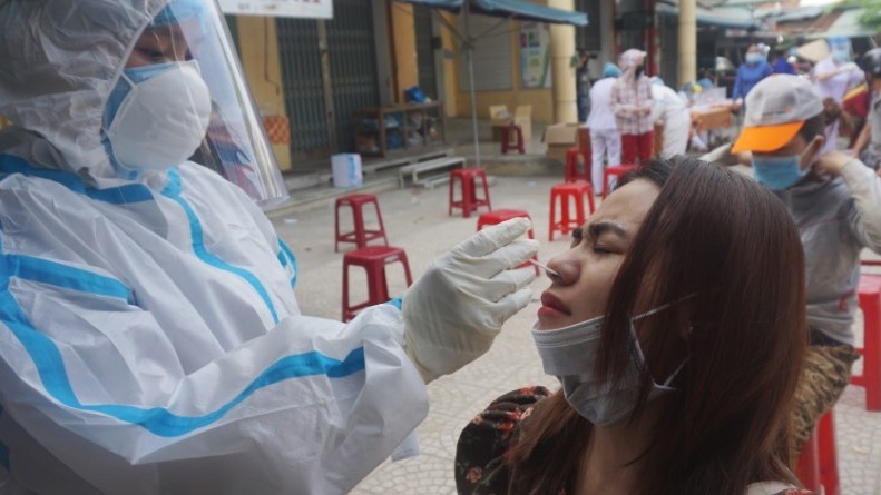 Gần 1.200 mẫu xét nghiệm liên quan đến 2 ca nCoV ở Đà Nẵng âm tính lần 1