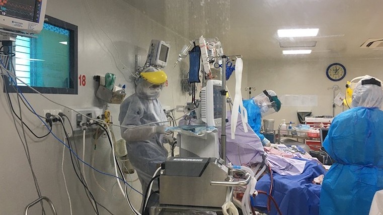 Người phụ nữ mắc Covid-19 ở Hà Nội tử vong