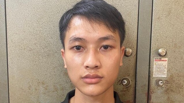 Tú ông 23 tuổi môi giới bán dâm qua Facebook khai gì?