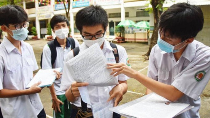 Hà Nội: 40 trường THPT hạ điểm chuẩn đầu vào lớp 10