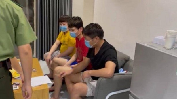 Phát hiện 4 người Trung Quốc nhập cảnh trái phép trong 1 chung cư ở TP.HCM