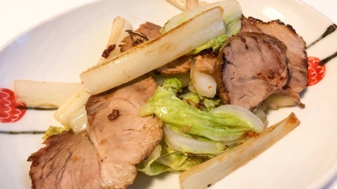 Đừng luộc thịt với nước lọc, đầu bếp Nhật khuyên cách này giúp thịt thơm, mềm