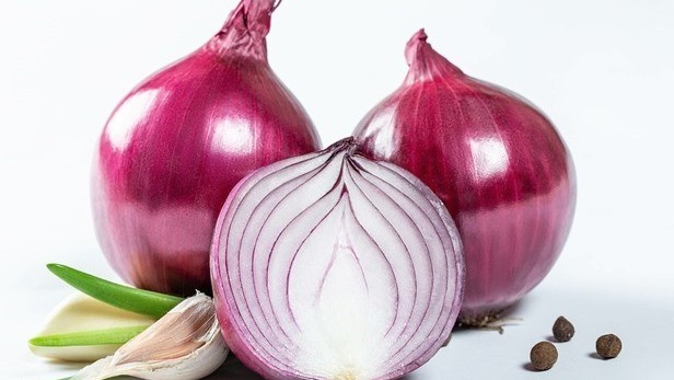 Ăn hành tây cùng những thực phẩm này cẩn thận "rước họa vào thân"