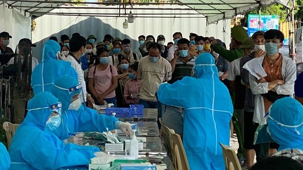 Ba người dương tính nCoV khi test nhanh tại chốt kiểm dịch