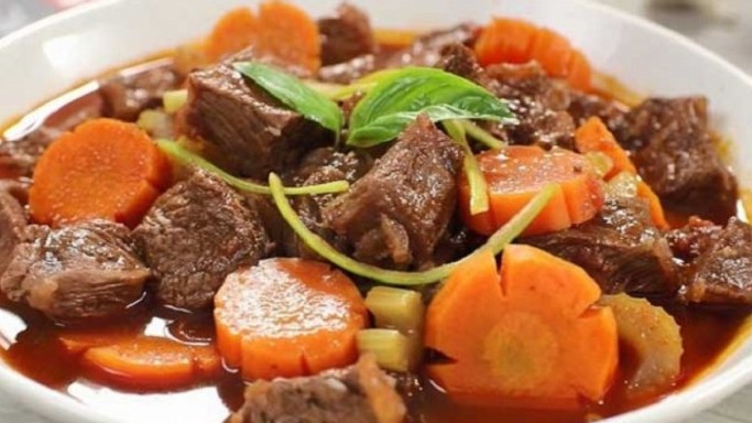 Thịt bò hầm mềm thơm, đượm vị chỉ thêm bước này không cần dùng nồi áp suất