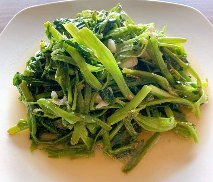 Thành phẩm rau muống xào mẻ

