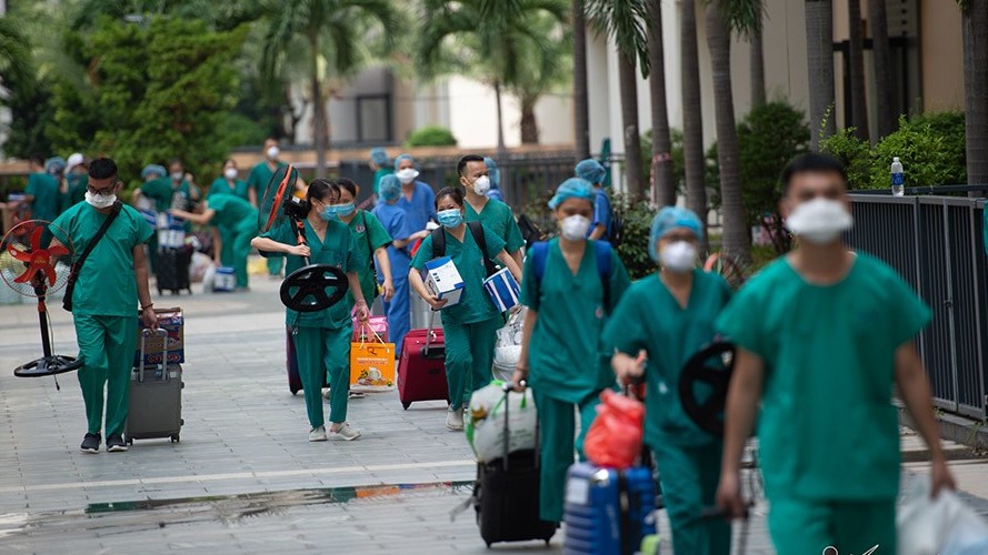 Hơn 2.000 người xung phong chống dịch tại TP.HCM sau 2 ngày kêu gọi