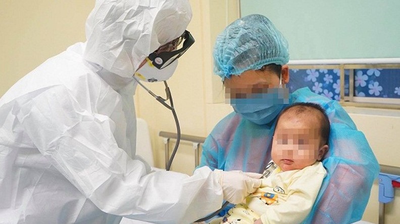 Chăm sóc trẻ em mắc Covid-19 thế nào?