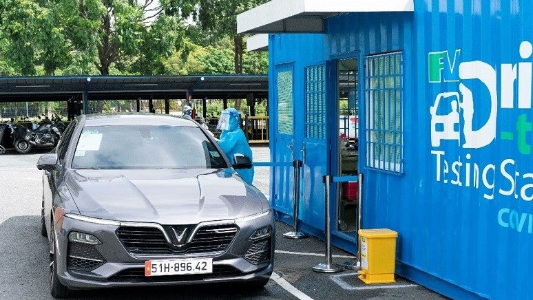 Trạm xét nghiệm Covid-19 theo mô hình Drive-Thru đầu tiên tại Việt Nam