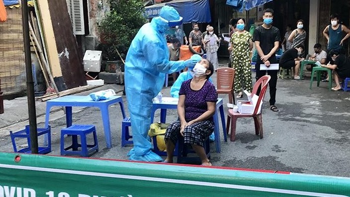 Tốc độ xét nghiệm của Việt Nam tăng nhanh