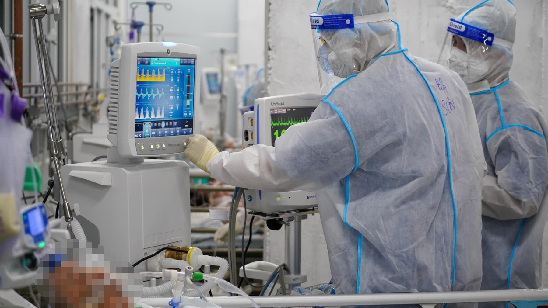 Vì sao đau mỏi cơ kéo dài sau khi mắc Covid-19?