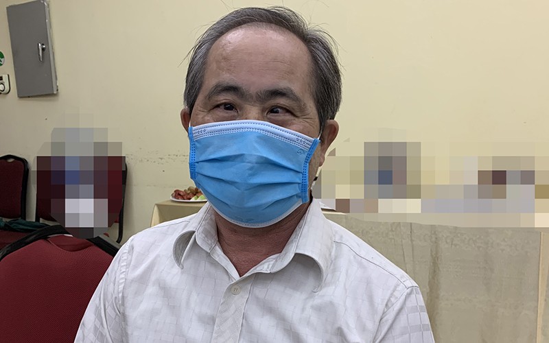 Hơn 1 năm sống c&ugrave;ng l&aacute; phổi mới