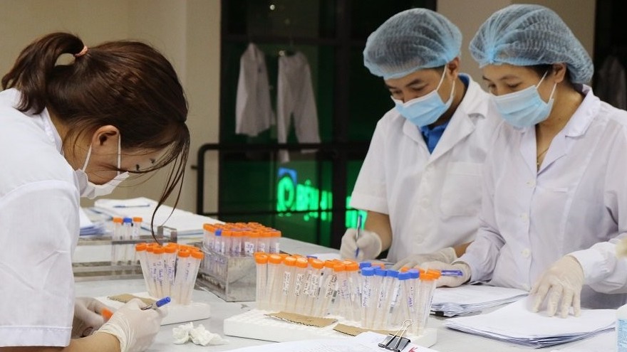 Covid-19 vẫn diễn biến khó lường: Người dân cần nâng cao ý thức phòng dịch