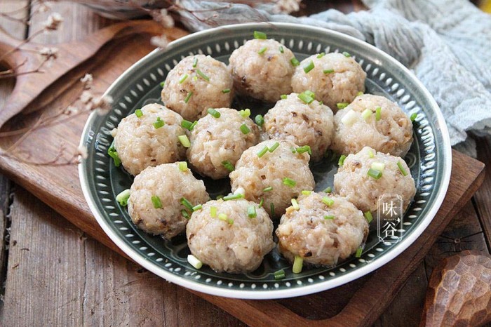 Th&ecirc;m &ldquo;nh&acirc;n s&acirc;m trắng&rdquo; v&agrave;o m&oacute;n thịt vi&ecirc;n, vừa ngon miệng lại rất bổ dưỡng