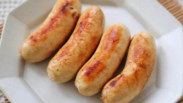 Cách làm xúc xích gà dễ nhất quả đất, trẻ nhỏ ăn vừa tốt vừa ngon