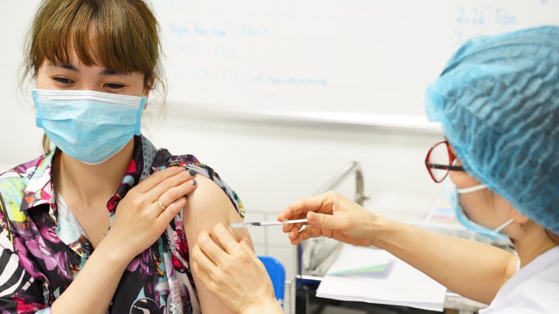 Khả năng bảo vệ, hiệu quả của mũi vaccine thứ 3 thế nào?