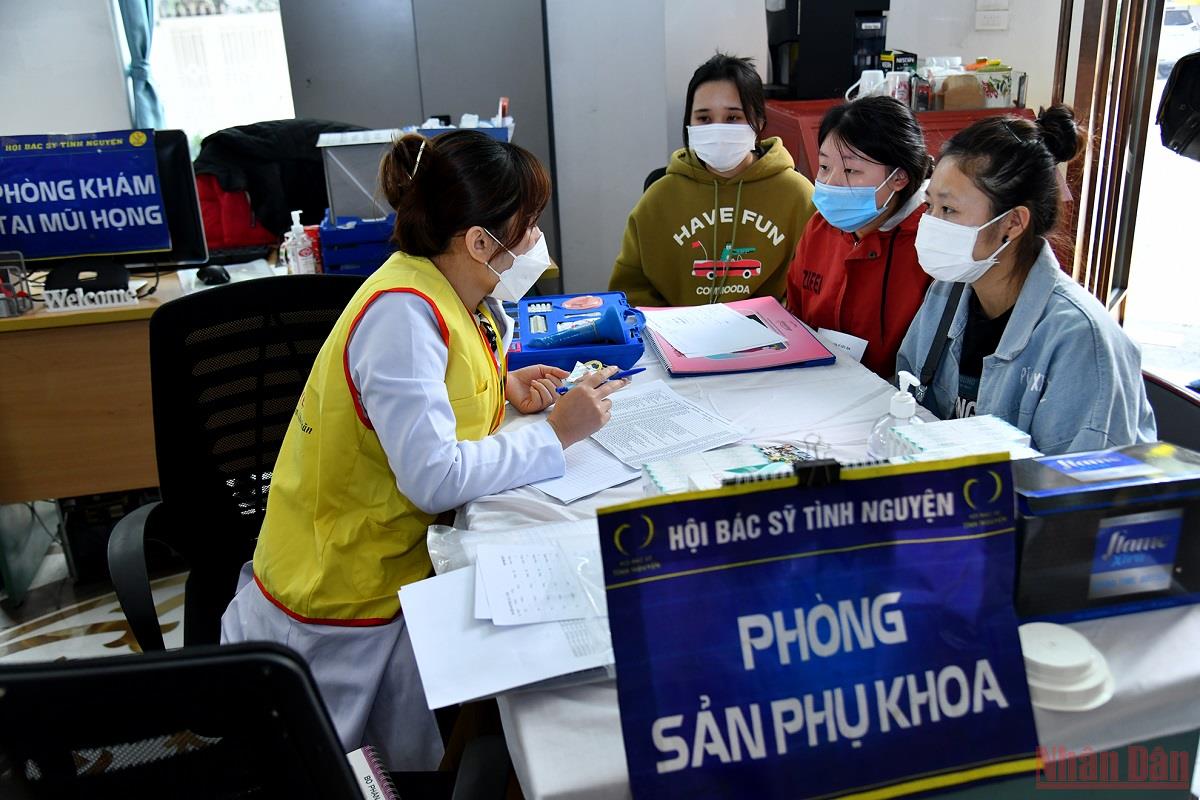 Khám bệnh, cấp thuốc miễn phí cho thanh, thiếu niên có hoàn cảnh đặc biệt khó khăn Khám bệnh, cấp thuốc miễn phí cho thanh, thiếu niên có hoàn cảnh đặc biệt khó khăn