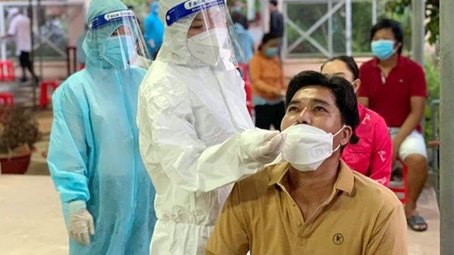 Kỷ niệm 67 năm Ngày thầy thuốc Việt Nam (27/2/1955-27/2/2022): Vì nhân dân mà dấn thân, cống hiến