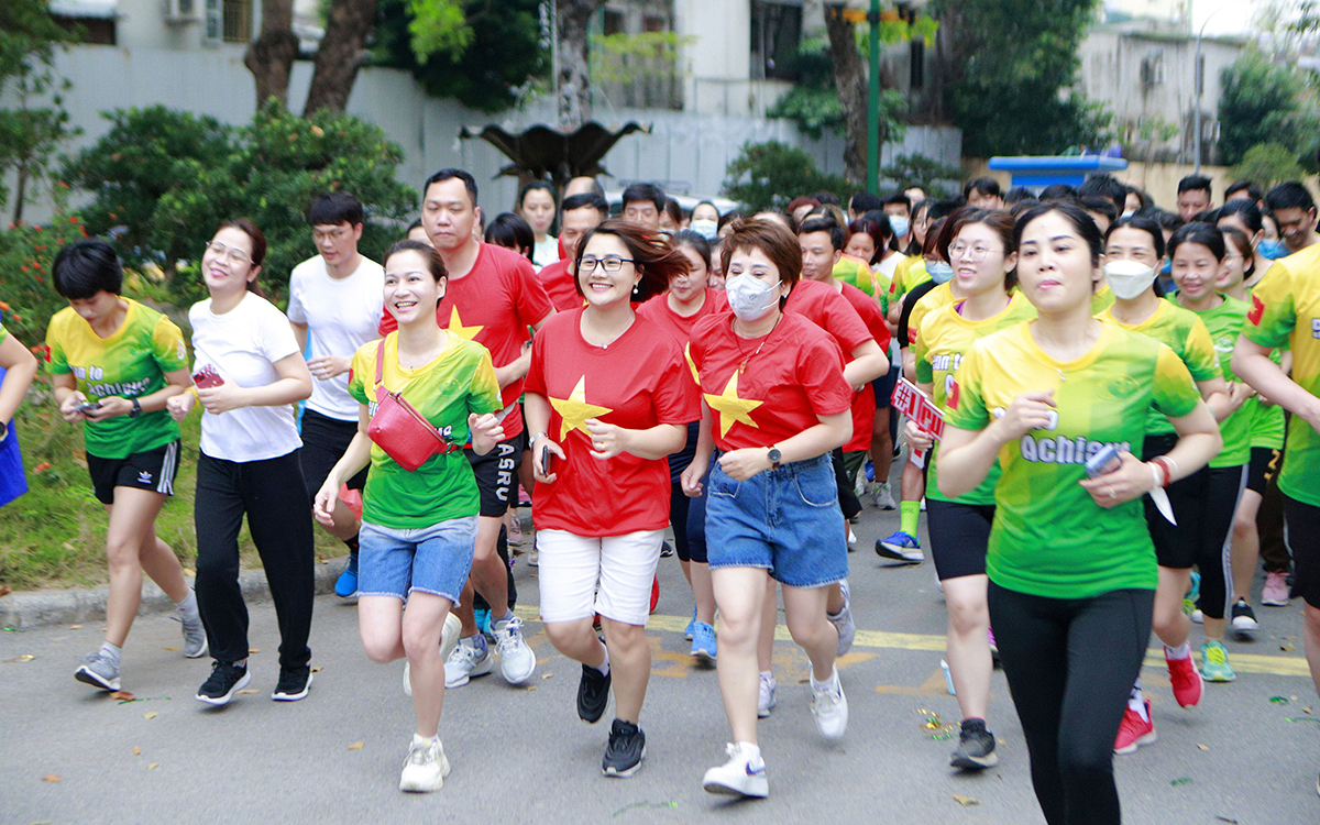 Khởi động giải chạy gây quỹ cho các cặp vợ chồng hiếm muộn