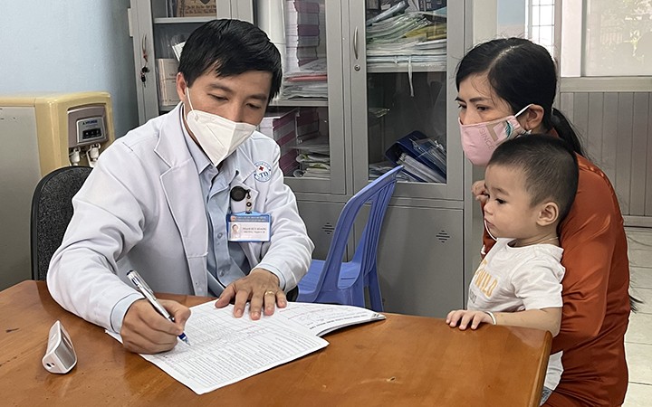 Tăng cường bác sĩ trẻ cho y tế cơ sở