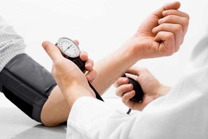 Báo động: Bệnh tăng huyết áp - "sát thủ thầm lặng" ngày càng trẻ hóa