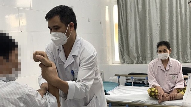 Liệt toàn thân vì ăn thảo mộc trị bệnh tiểu đường