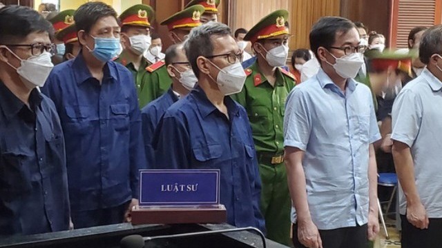 Các bị cáo tại tòa. (Ảnh: CTV)