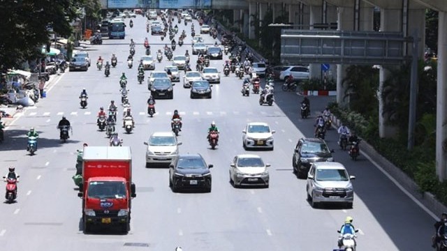 Nắng nóng gay gắt ở Bắc Bộ, Trung Bộ còn kéo dài trong những ngày tới