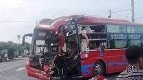 Tai nạn giao thông nghiêm trọng tại Khánh Hòa, 3 người chết, 8 người bị thương