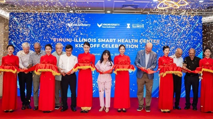 Ra mắt trung tâm nghiên cứu sức khỏe thông minh