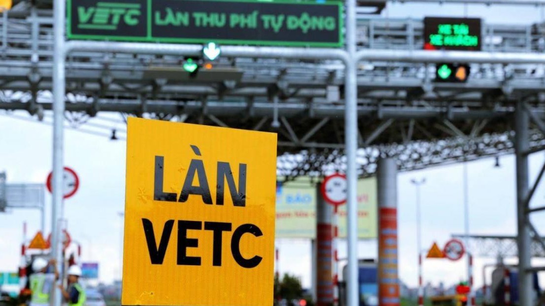 Phó Thủ tướng: Xử lý nghiêm xe không đủ điều kiện vào làn ETC gây ùn tắc