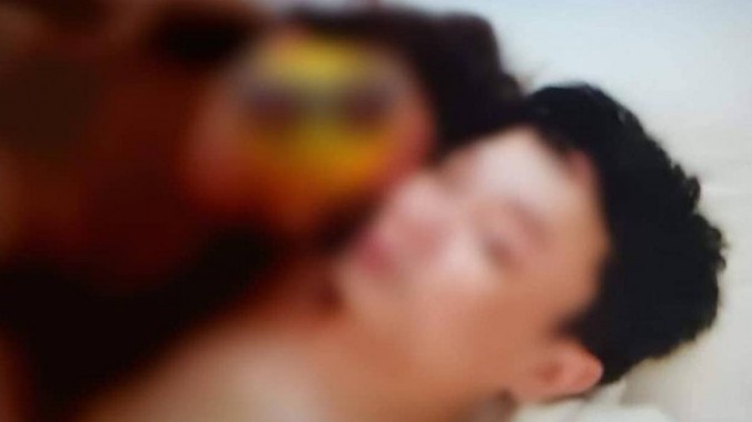 Chấp hành viên thi hành án bị kỷ luật vì "lộ ảnh nóng" với người yêu cũ