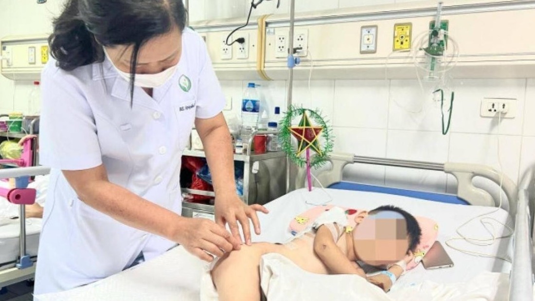 Xót lòng trẻ nhỏ chấn thương nghiêm trọng sau TNGT