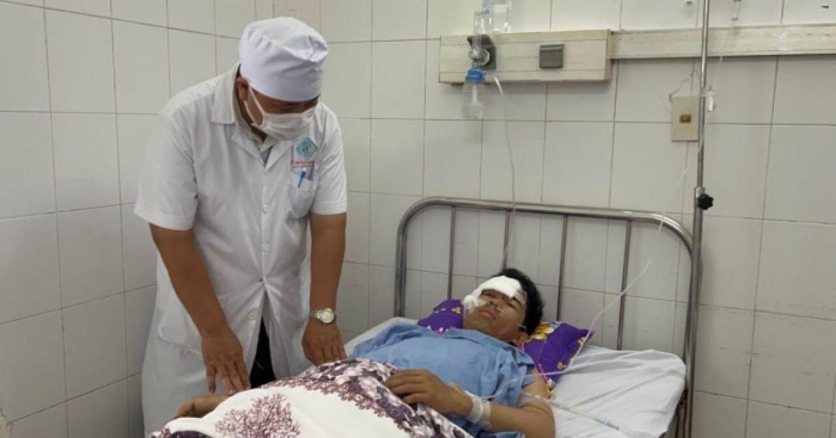 Bệnh nhân hiện đã qua cơn nguy kịch.