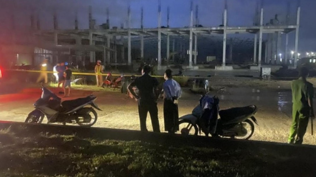 Ít nhất 3 người tử vong, 6 người bị thương trong vụ sập tường tại Bình Định