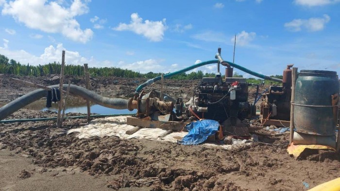 Dấu vết cho thấy vẫn có người sử dụng gần đây.