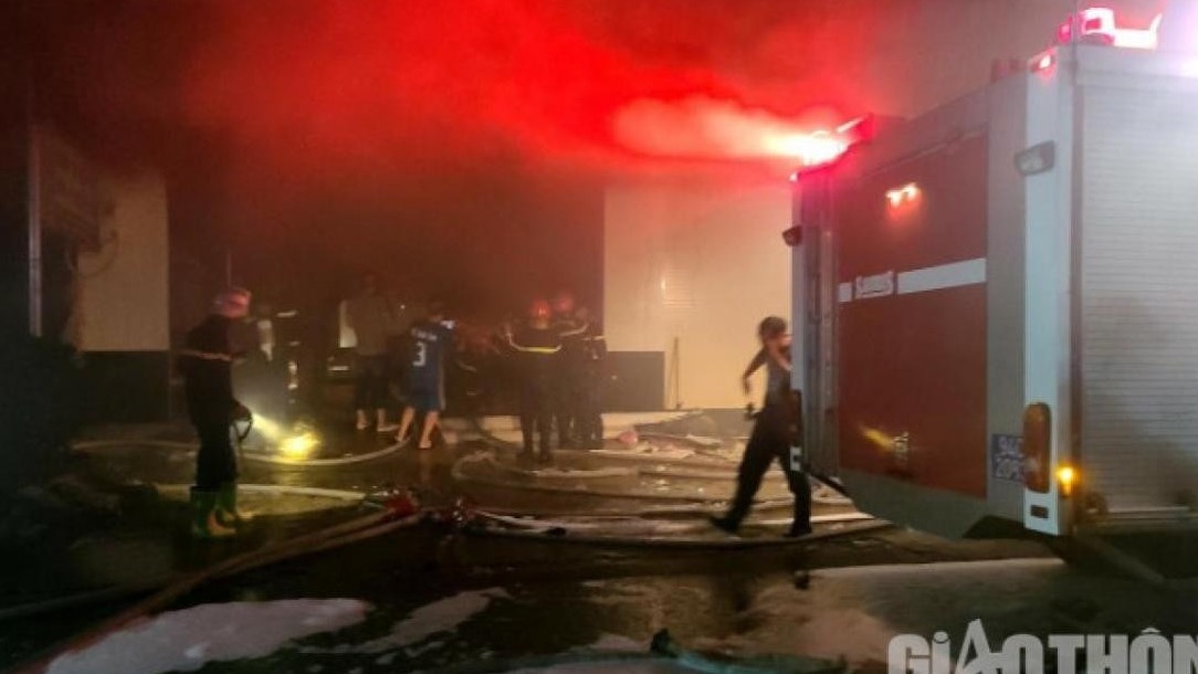 Bạc Liêu: Hé lộ nguyên nhân vụ cháy lớn tại cửa hàng trang trí nội thất