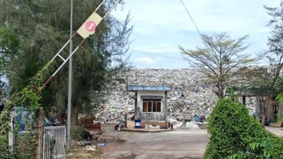 Bạc Liêu: Bãi rác quá tải nhiều năm gây ô nhiễm nguồn nước xử lý thế nào?