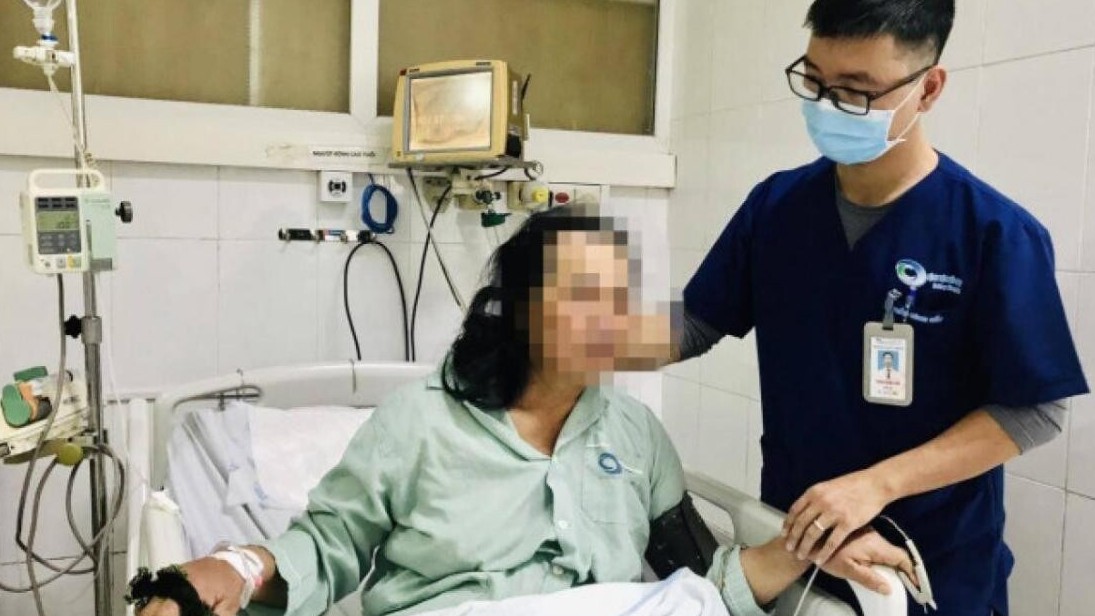 Sau 1 giờ ăn gan cá nóc, một phụ nữ nguy kịch nhập viện cấp cứu