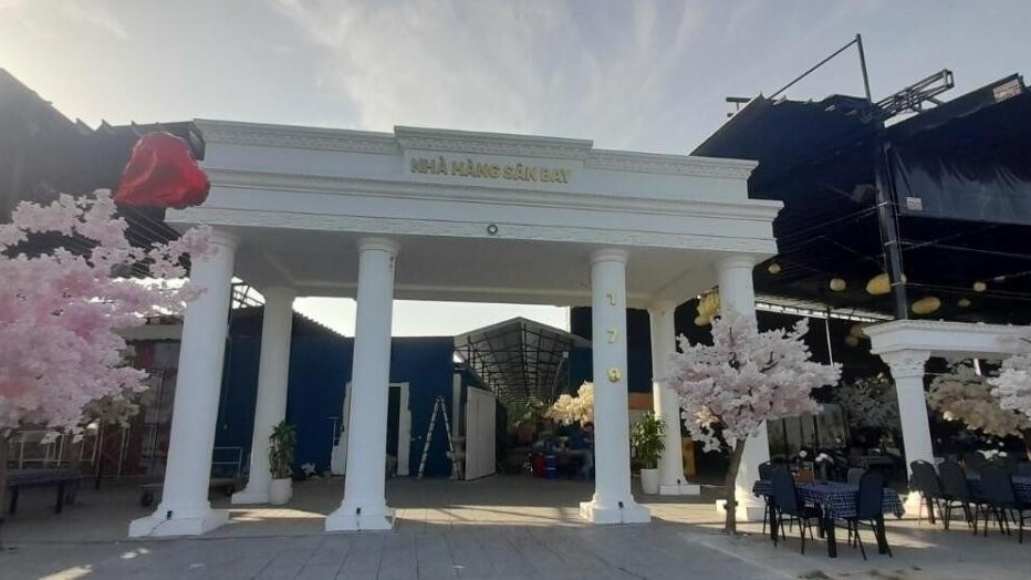 Cận cảnh nhà hàng hơn 1.000m2 không phép, ngang nhiên hoạt động ở Cần Thơ