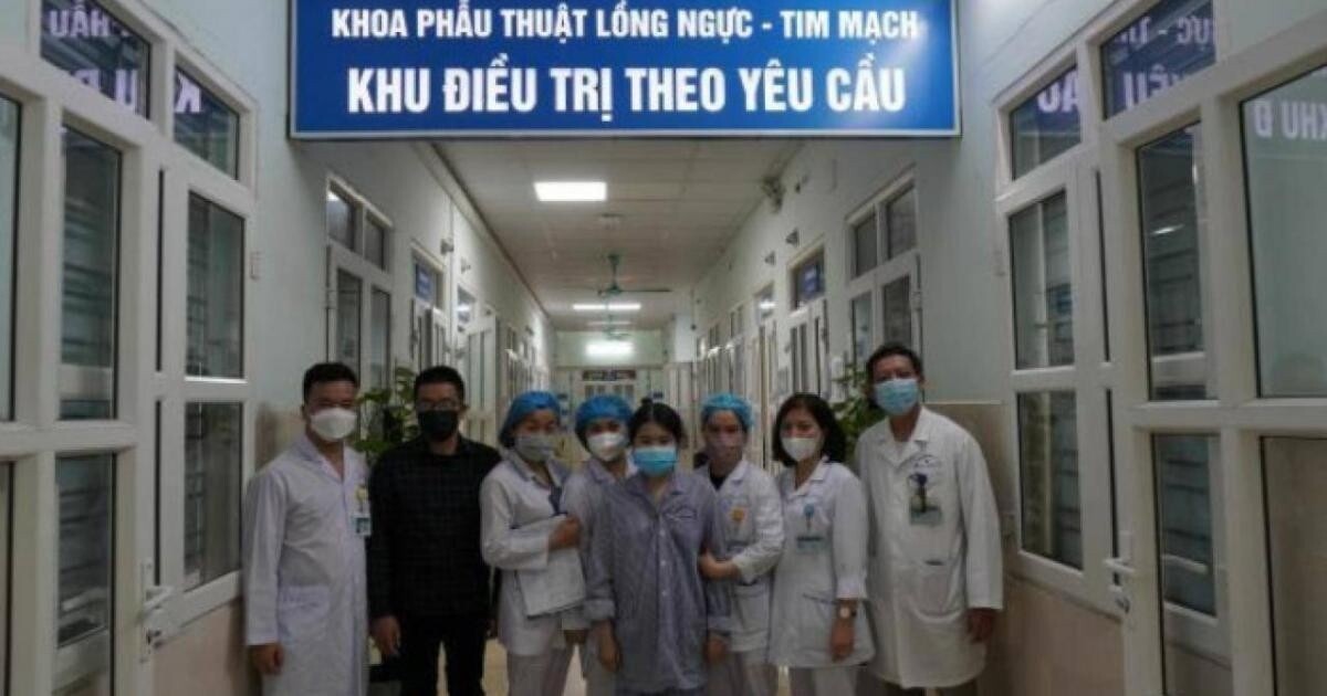 Bệnh nhân khỏe mạnh sau khi được phẫu thuật thành công khối u quái trong lồng ngực