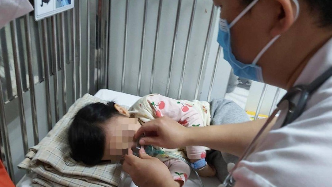 Cảnh giác với virus gây viêm phổi ở trẻ