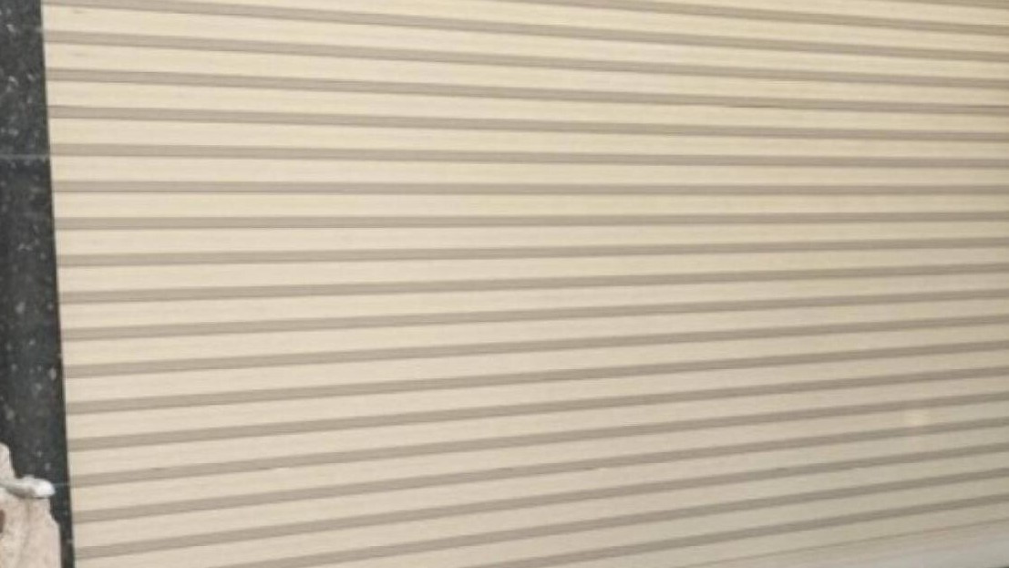 Quảng Ninh: Bé trai 11 tuổi bị cửa cuốn đè tử vong thương tâm