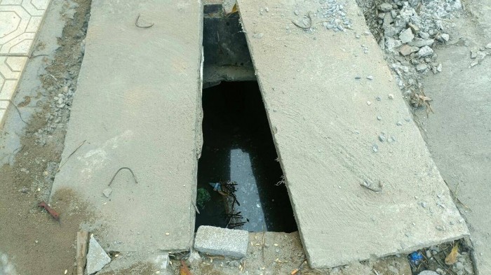 Hố ga nắp đậy sơ sài luôn rình rập nguy hiểm với người và phương tiện di chuyển trên tuyến phố