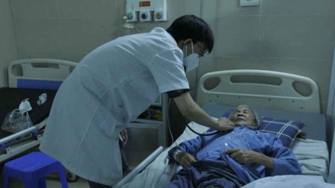 Tăng mạnh ca mắc Covid-19, có bất thường?