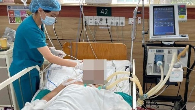 Nguy kịch vì sử dụng thuốc lá điện tử trộn ma túy