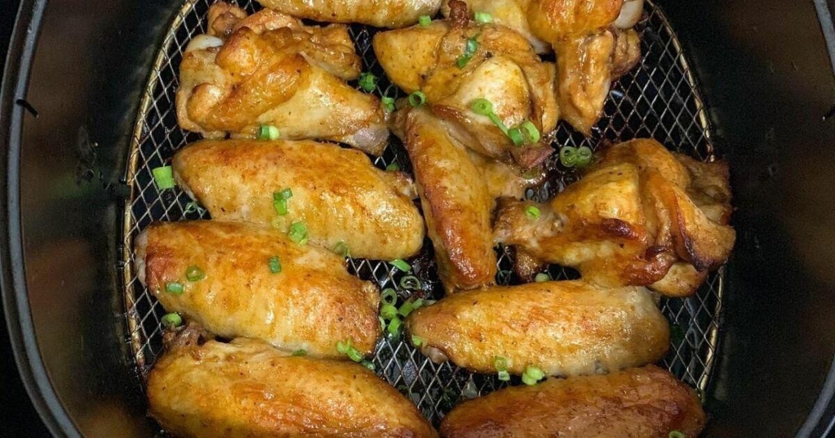 Món ăn được nấu bằng nồi chiên không dầu (Ảnh minh họa)