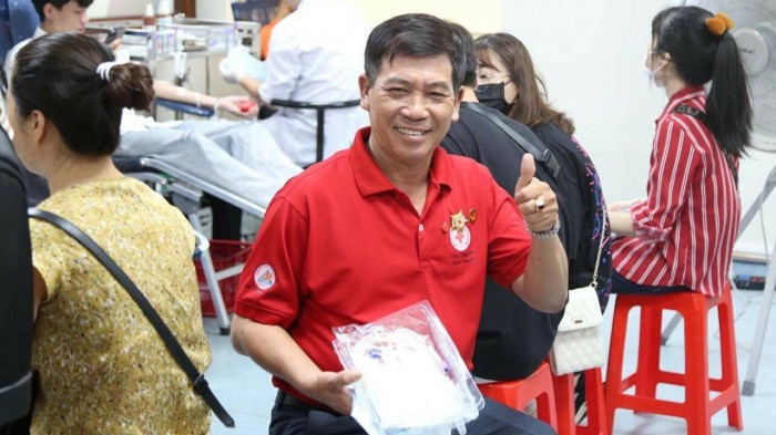 Anh Mến với lần hiến máu thứ 102 tại Thủ đô.